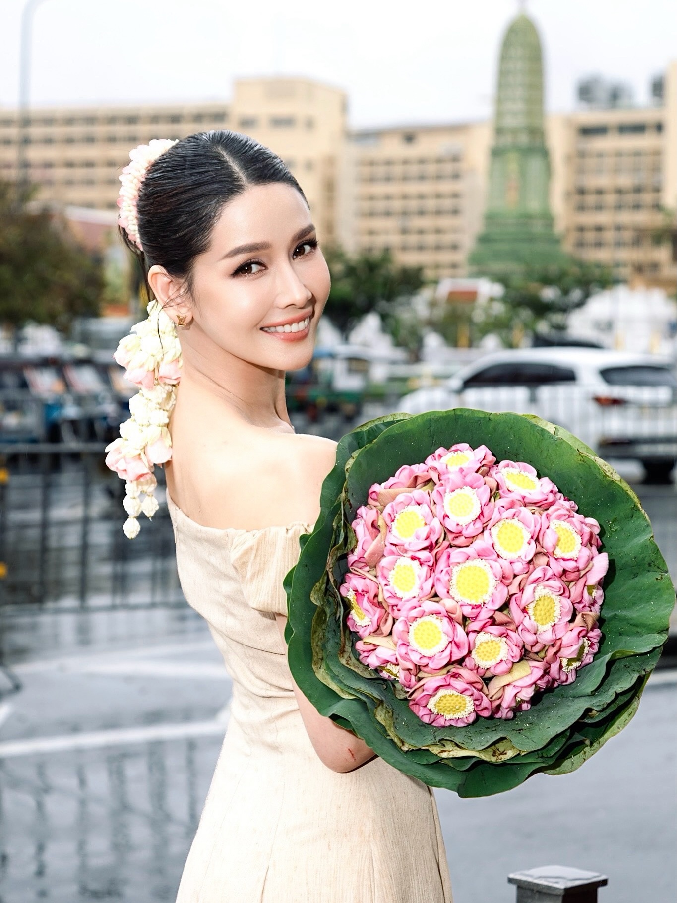 โม - อมีนา พินิจ
