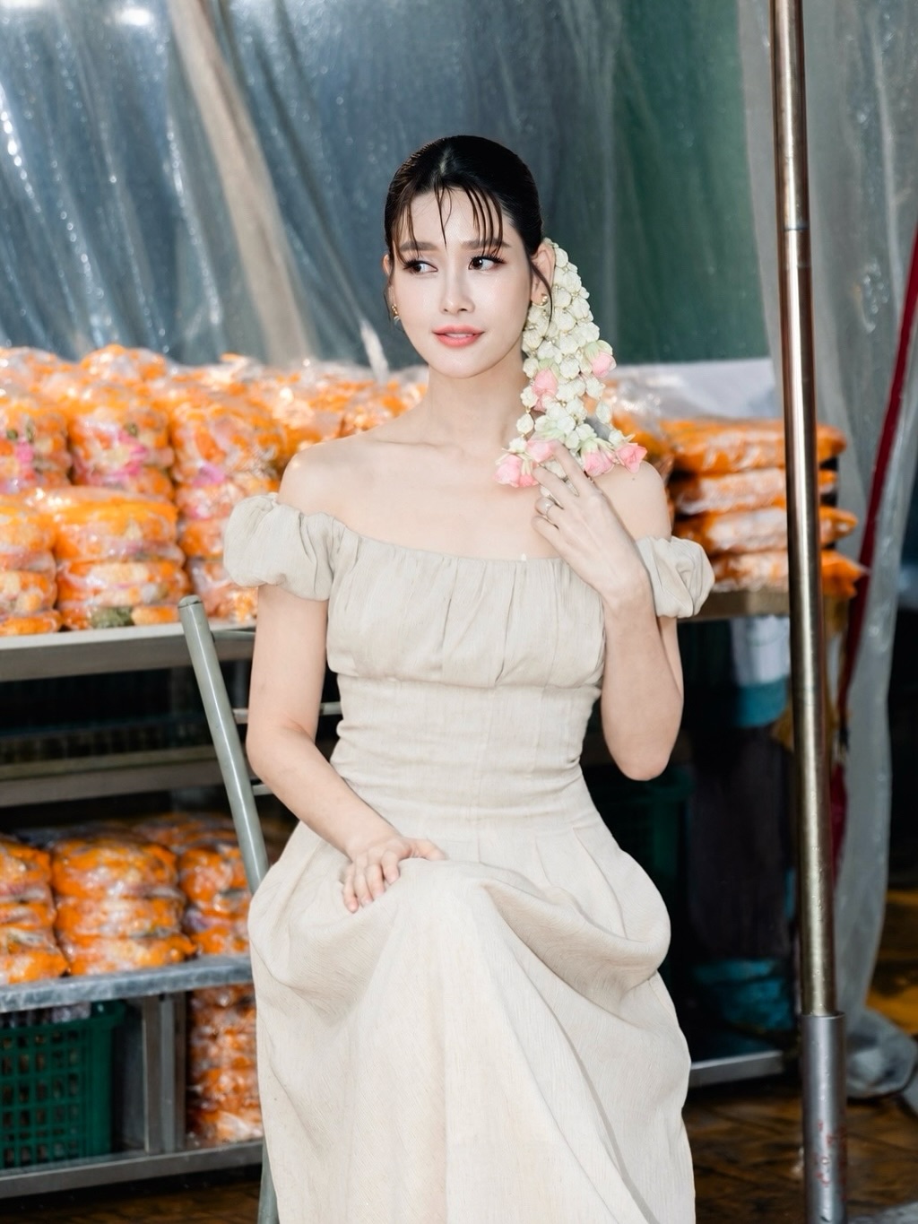 โม - อมีนา พินิจ