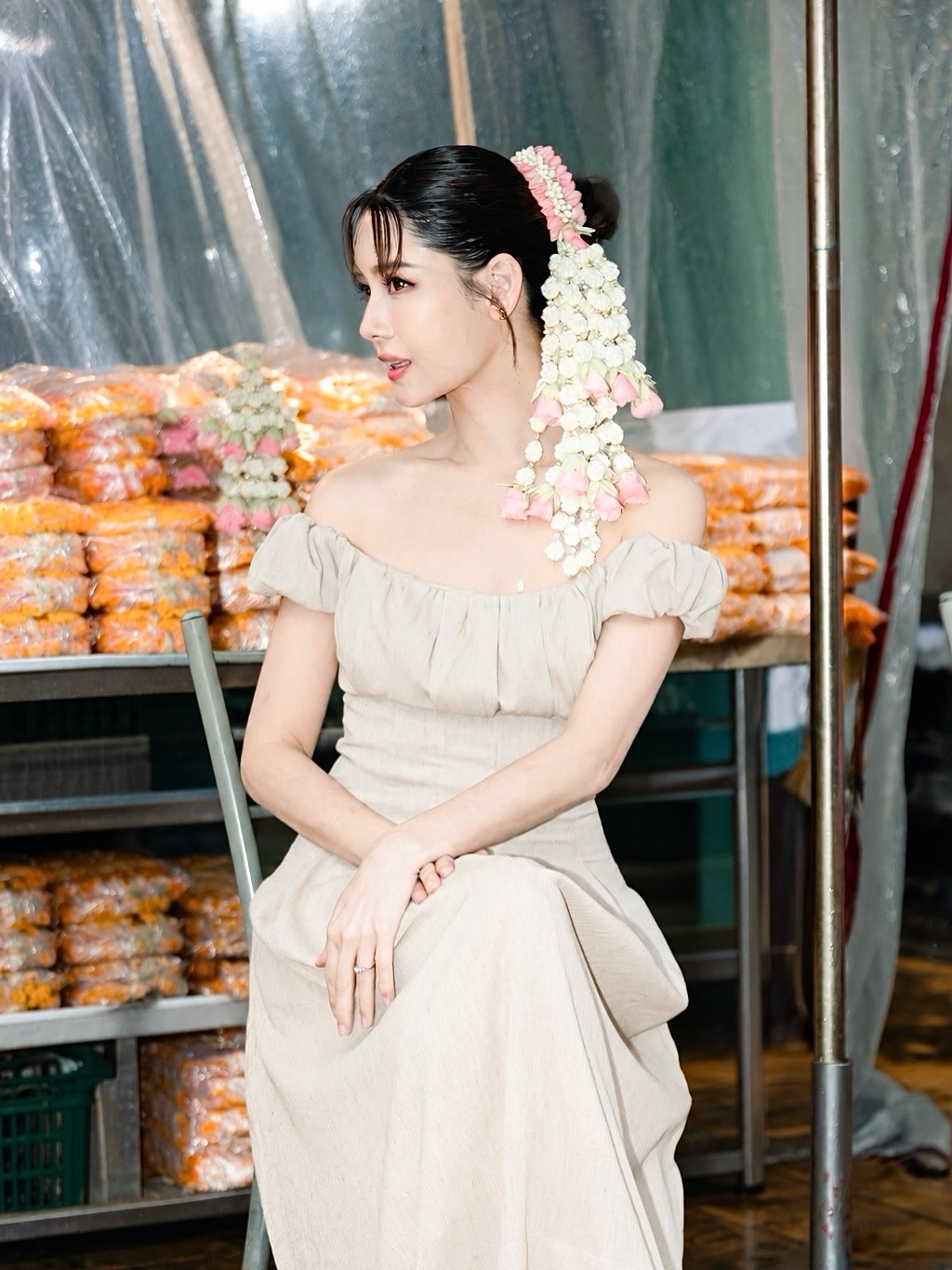 โม - อมีนา พินิจ
