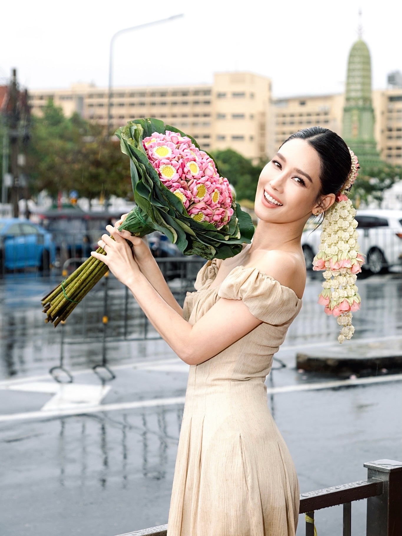 โม - อมีนา พินิจ