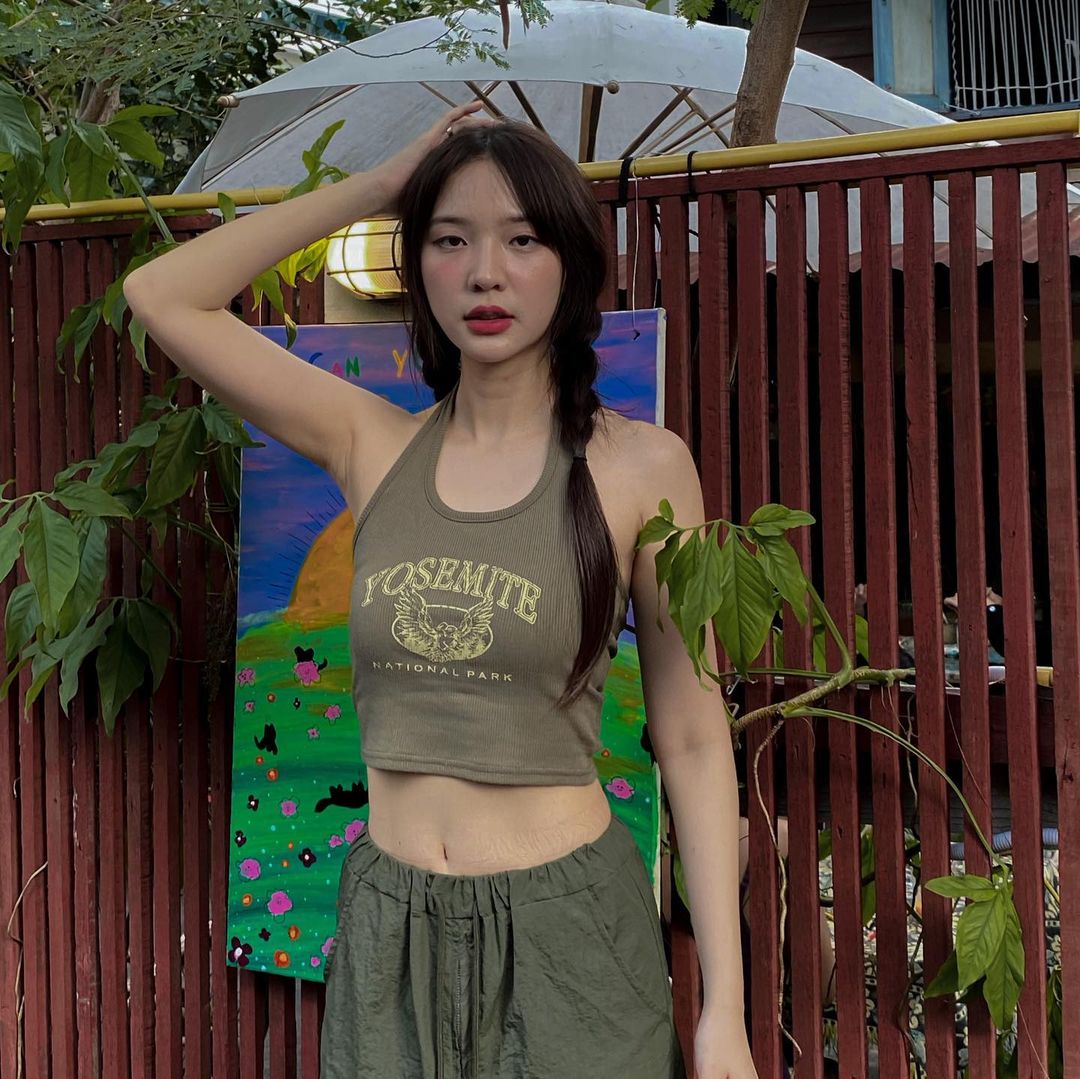 แจน -  พลอยชมพู ศุภทรัพย์
