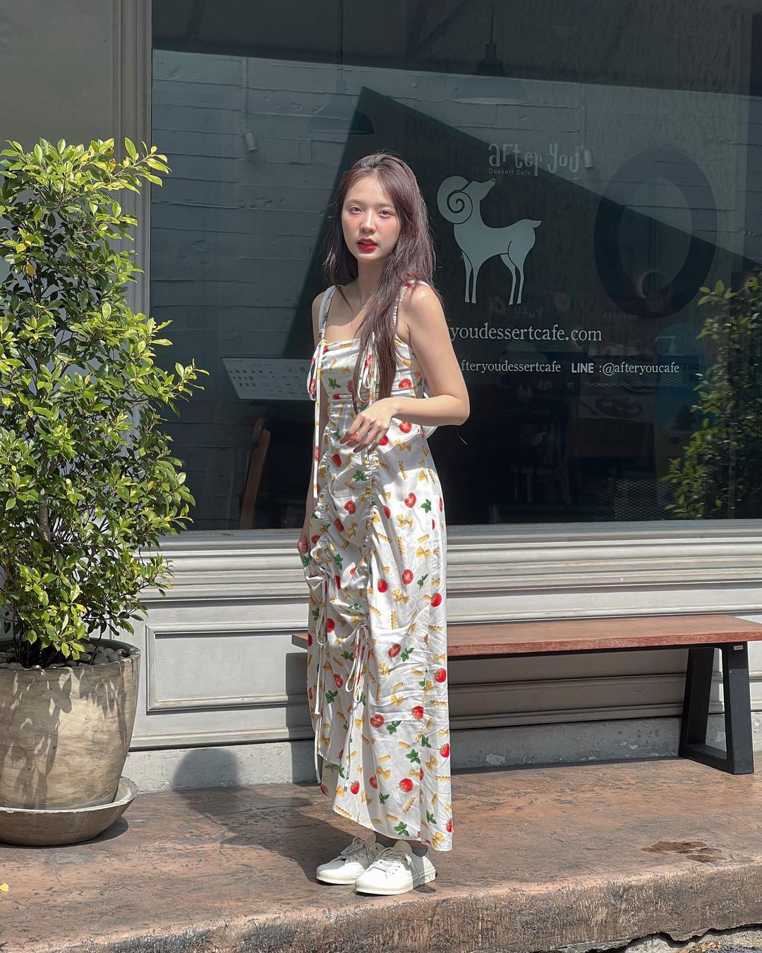 แจน -  พลอยชมพู ศุภทรัพย์