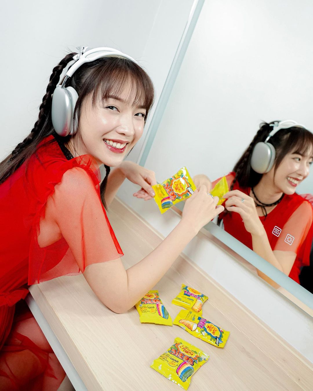 แจน -  พลอยชมพู ศุภทรัพย์