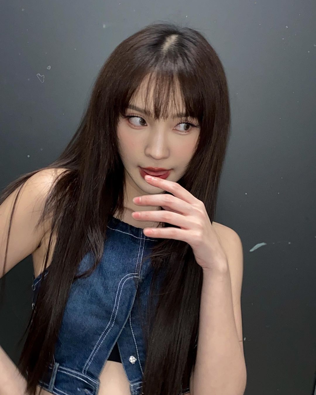 แจน -  พลอยชมพู ศุภทรัพย์
