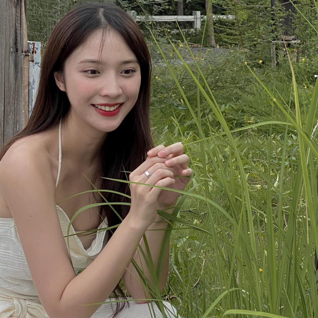 แจน -  พลอยชมพู ศุภทรัพย์