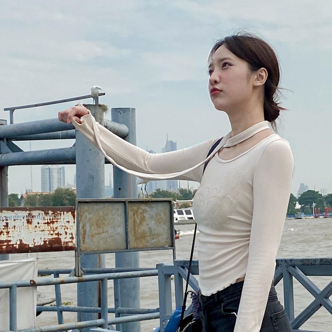 แจน -  พลอยชมพู ศุภทรัพย์