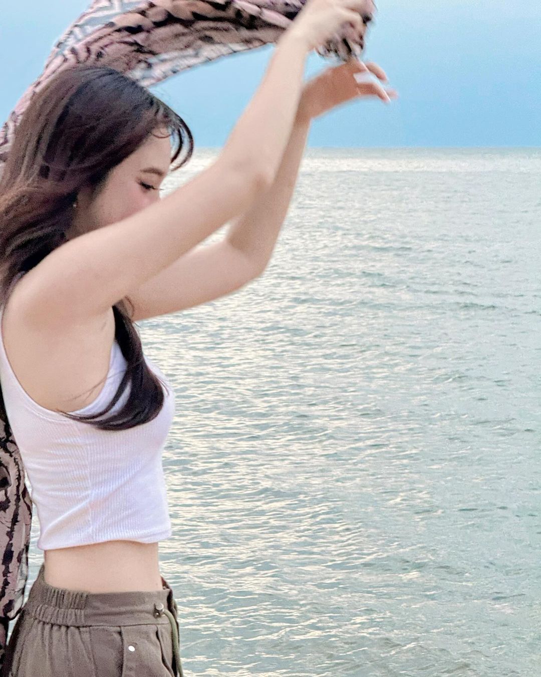 แจน -  พลอยชมพู ศุภทรัพย์