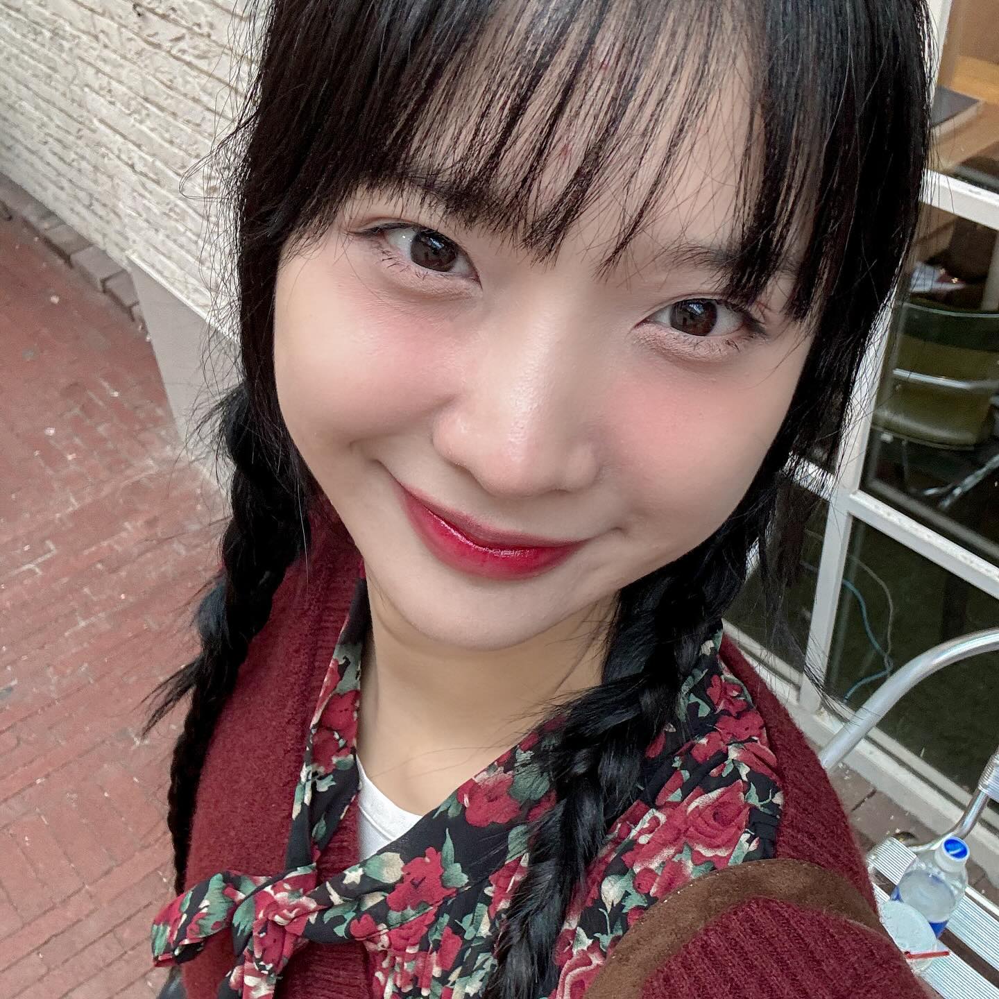 แจน -  พลอยชมพู ศุภทรัพย์