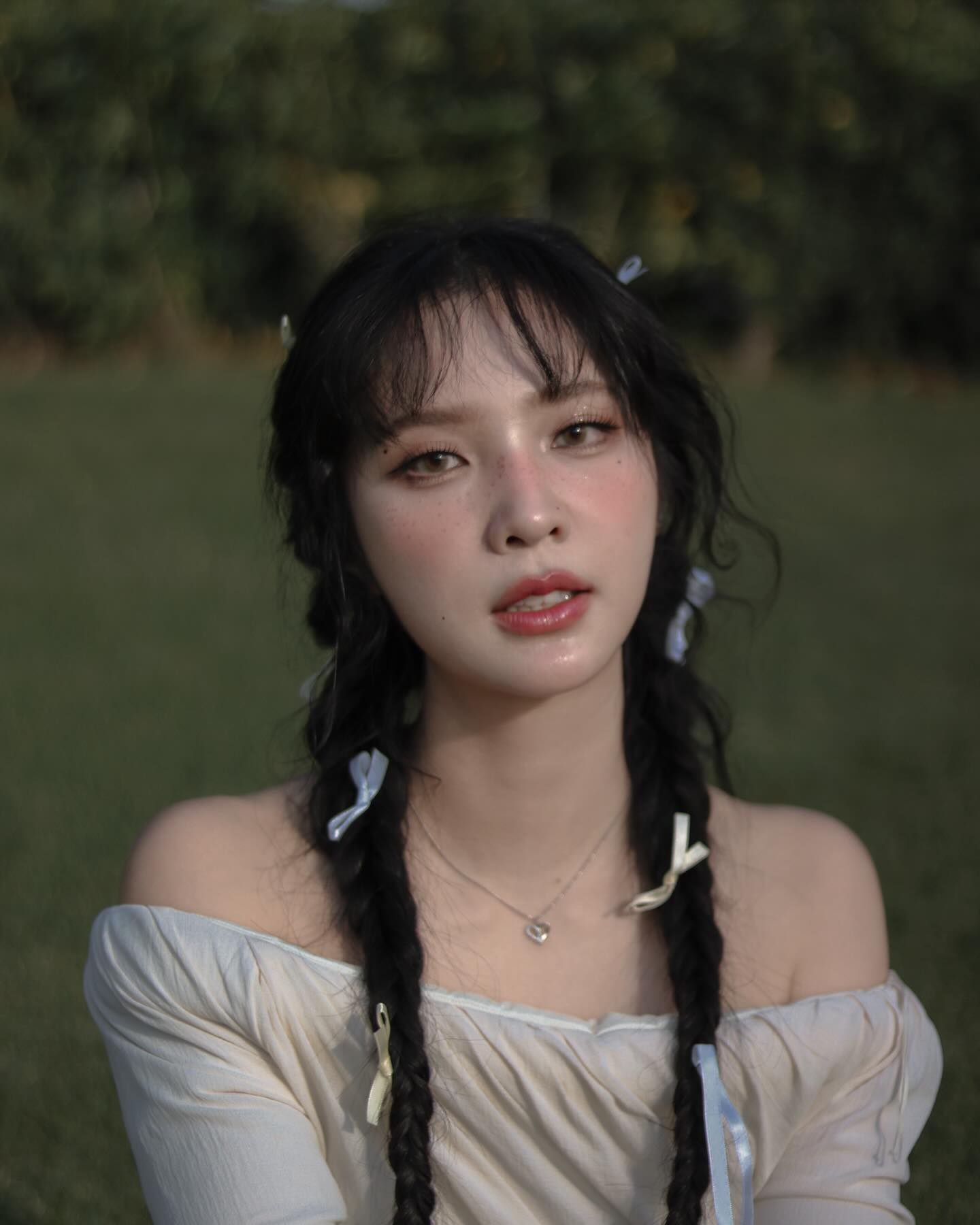 แจน -  พลอยชมพู ศุภทรัพย์
