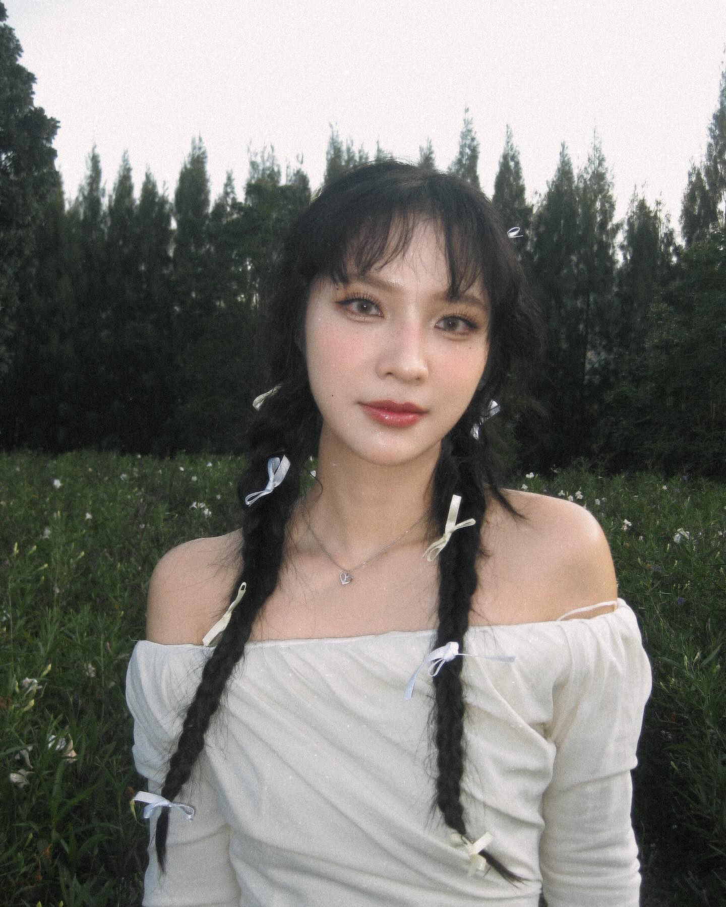 แจน -  พลอยชมพู ศุภทรัพย์