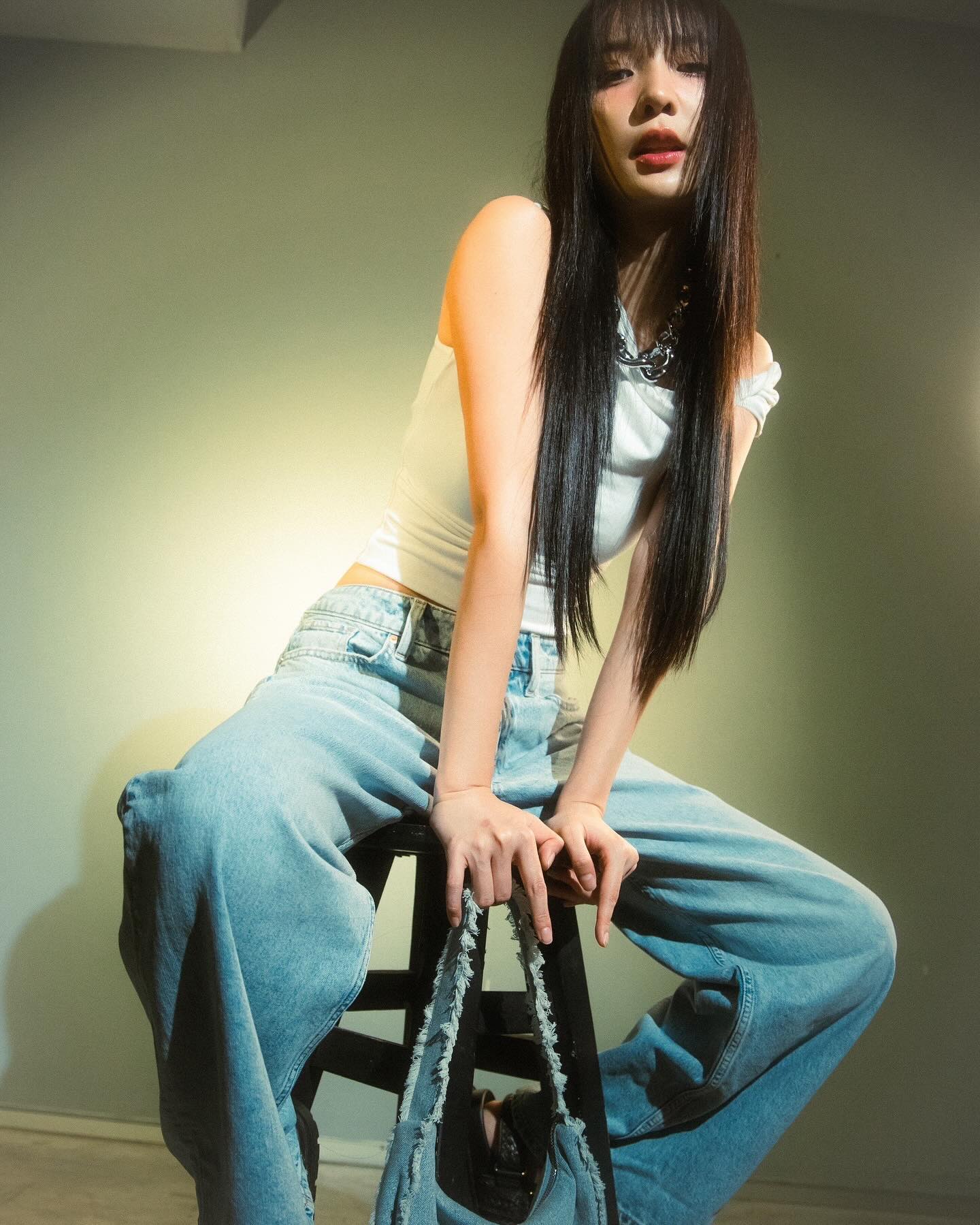 แจน -  พลอยชมพู ศุภทรัพย์