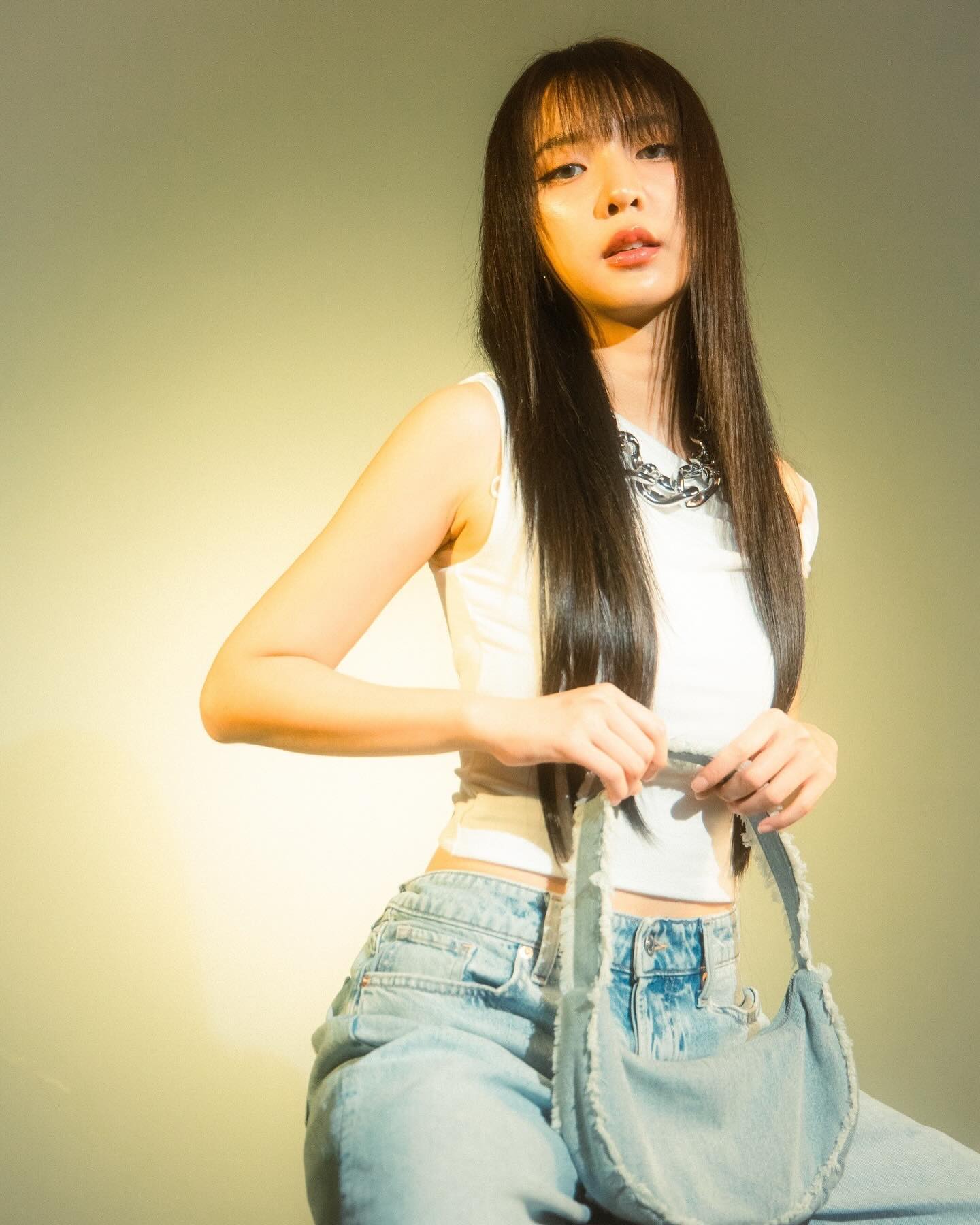 แจน -  พลอยชมพู ศุภทรัพย์