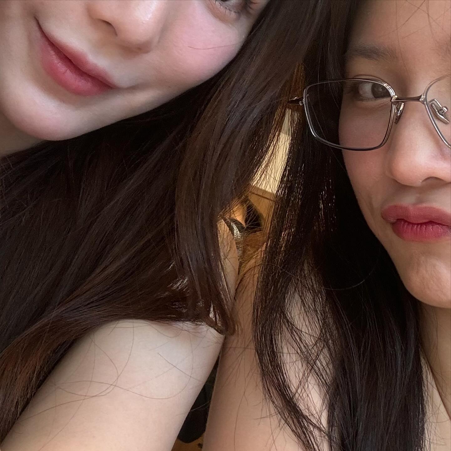 แจน -  พลอยชมพู ศุภทรัพย์