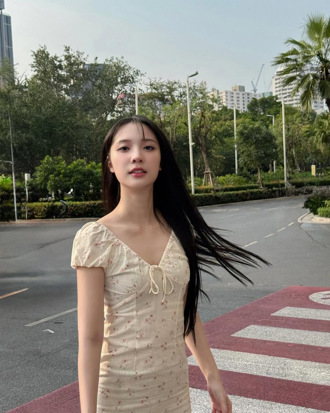 แจน -  พลอยชมพู ศุภทรัพย์