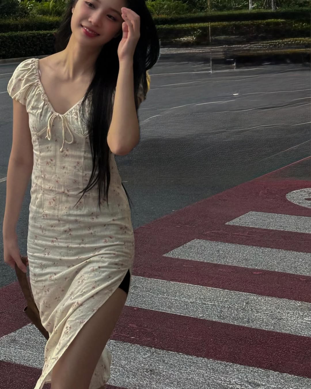 แจน -  พลอยชมพู ศุภทรัพย์