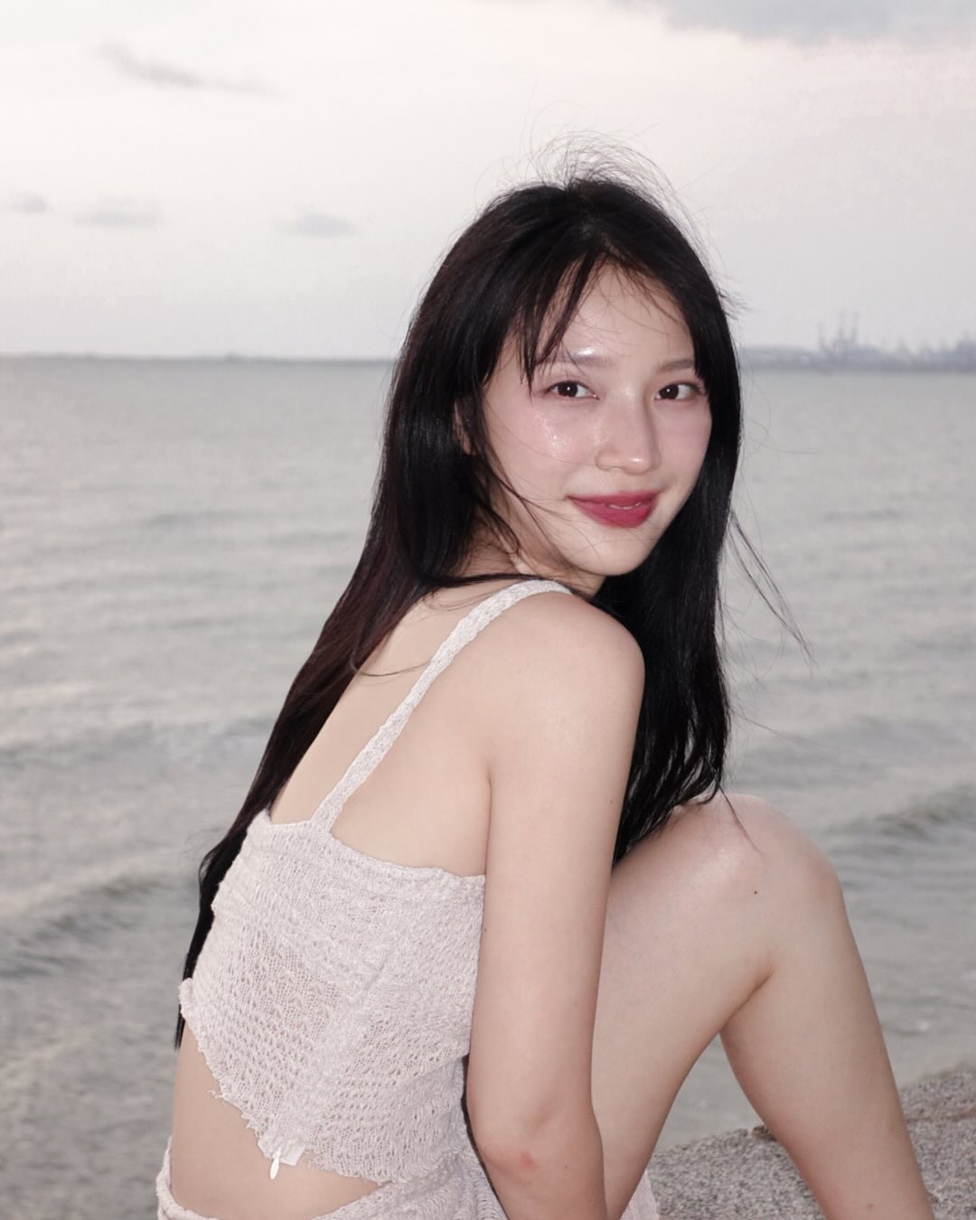 แจน -  พลอยชมพู ศุภทรัพย์