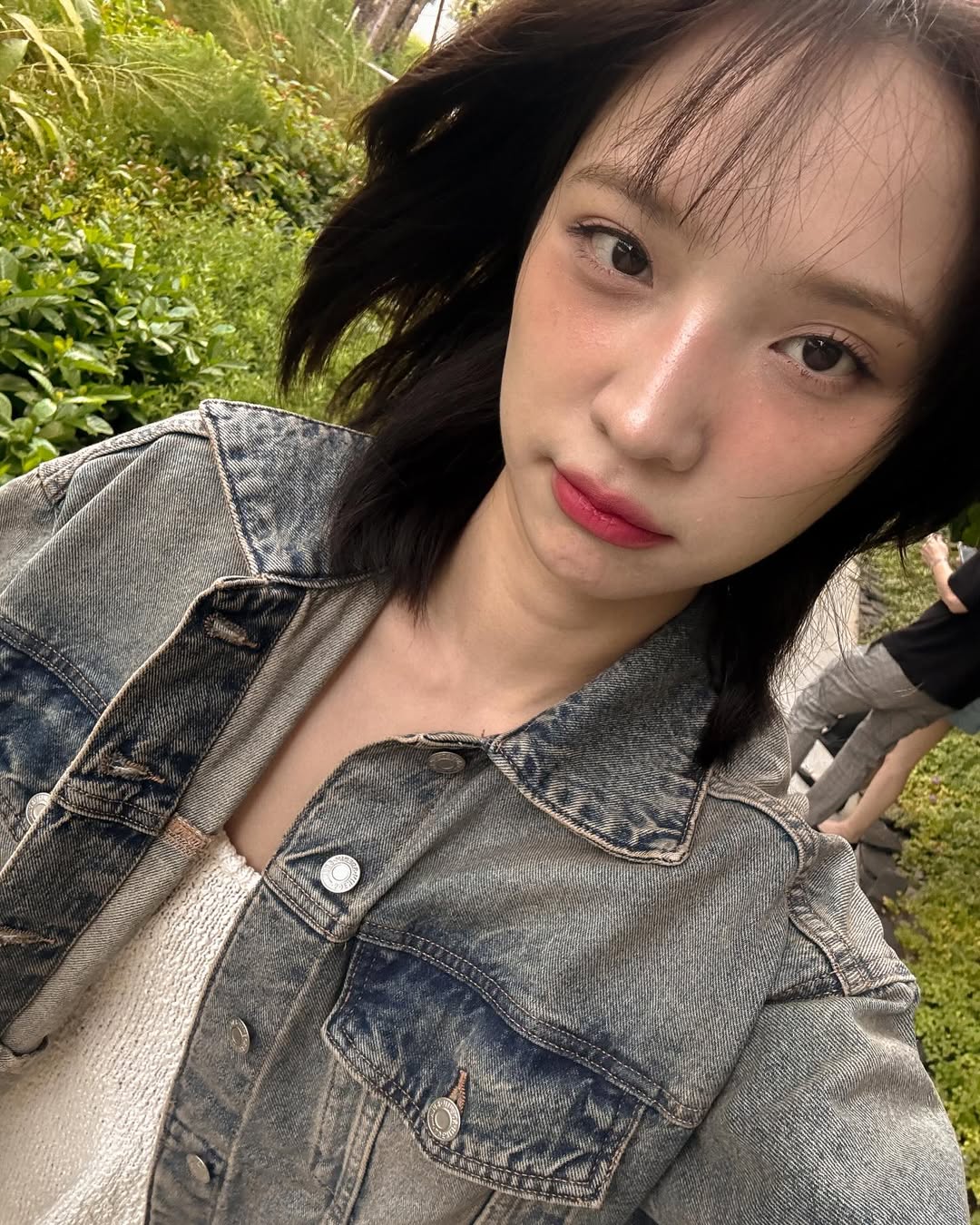 แจน -  พลอยชมพู ศุภทรัพย์