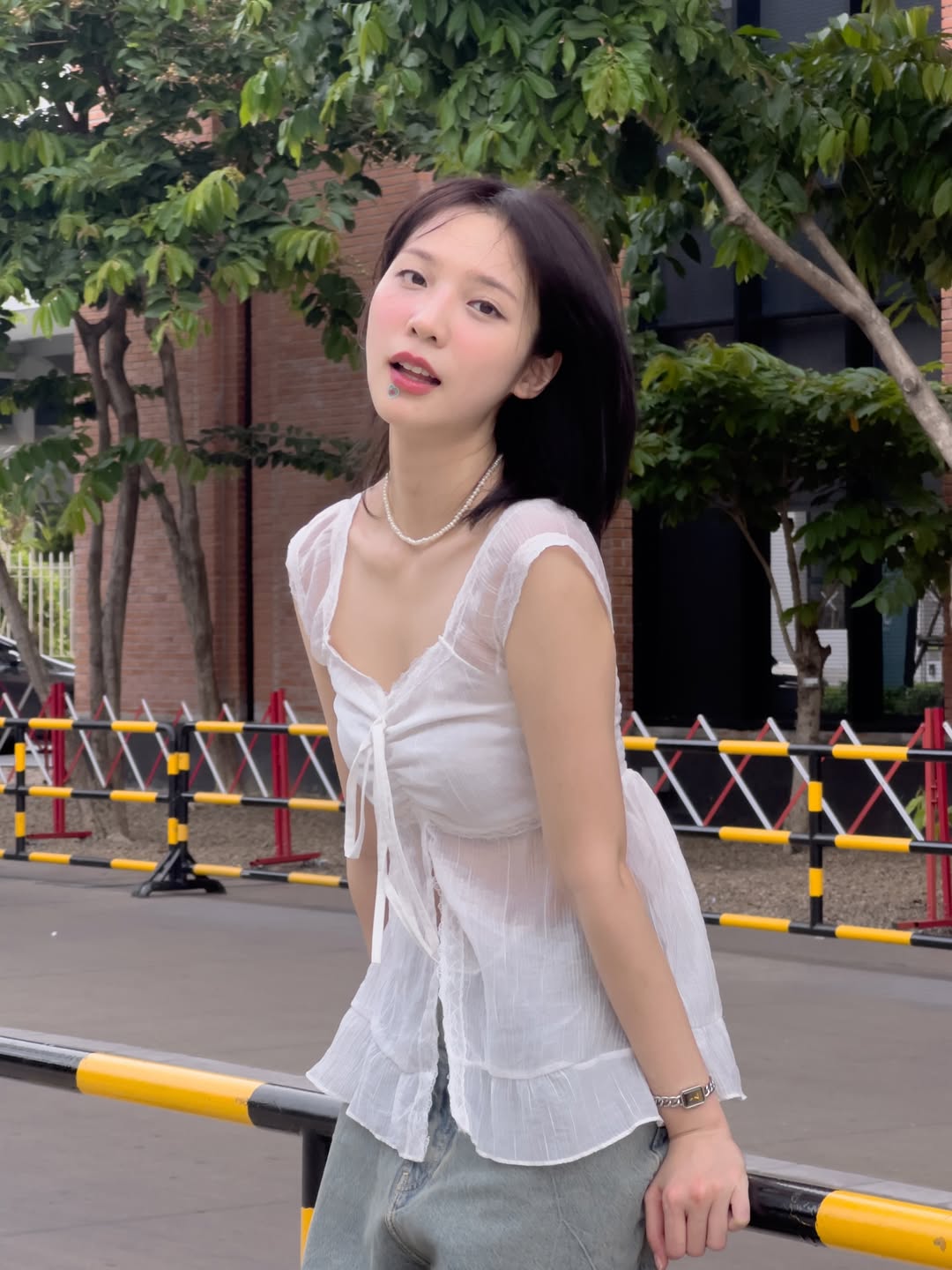 แจน -  พลอยชมพู ศุภทรัพย์