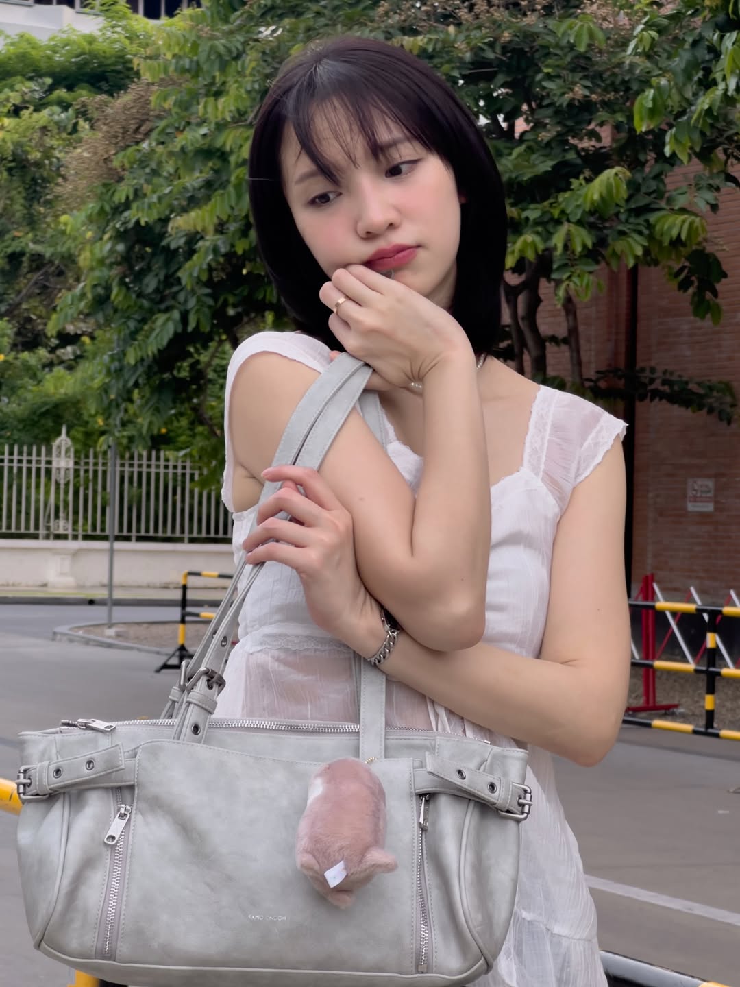 แจน -  พลอยชมพู ศุภทรัพย์