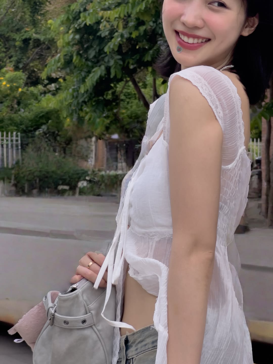 แจน -  พลอยชมพู ศุภทรัพย์