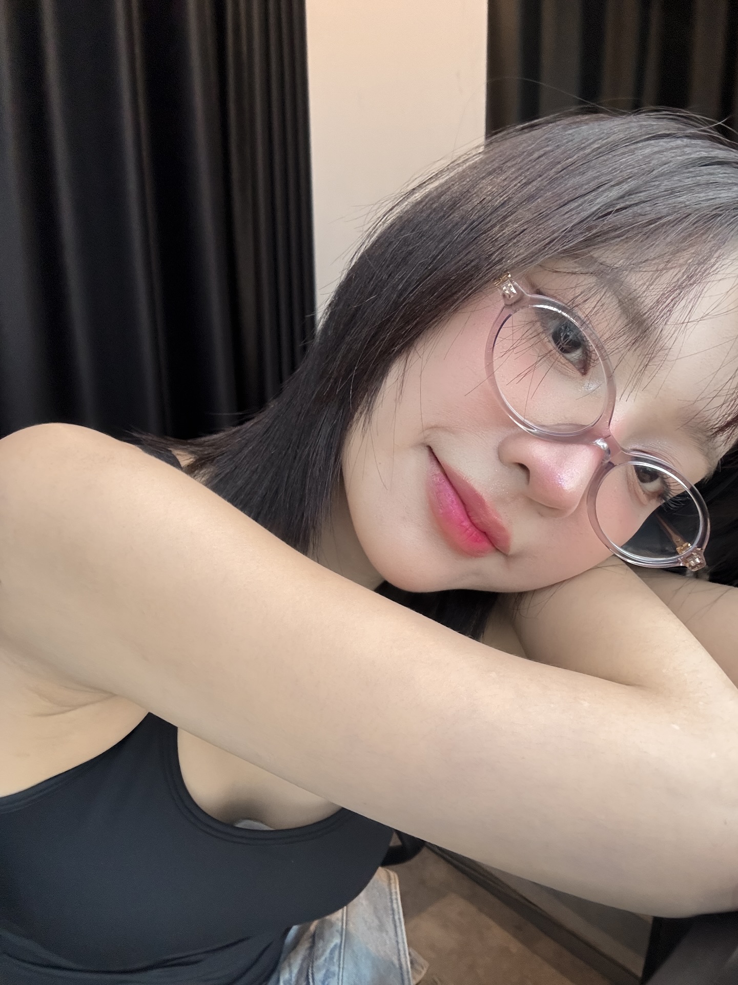 แจน -  พลอยชมพู ศุภทรัพย์