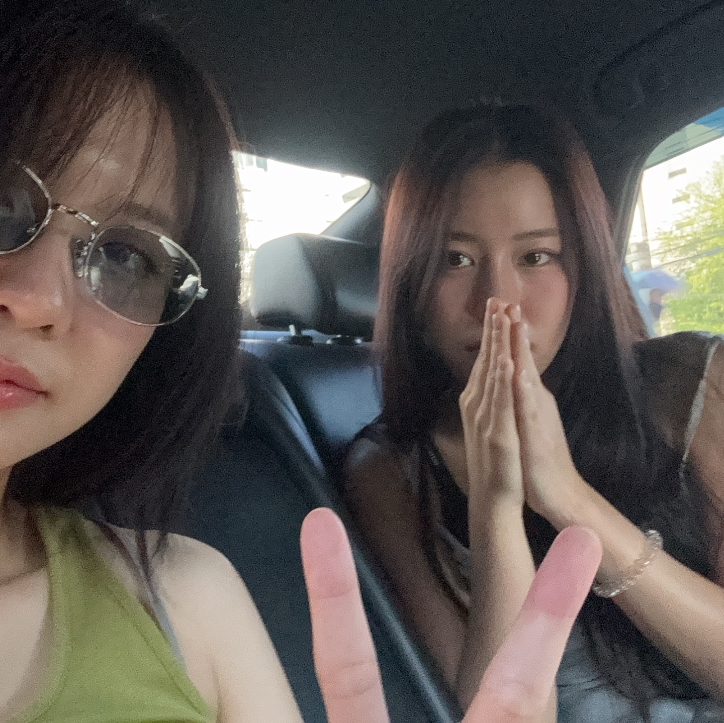 แจน -  พลอยชมพู ศุภทรัพย์