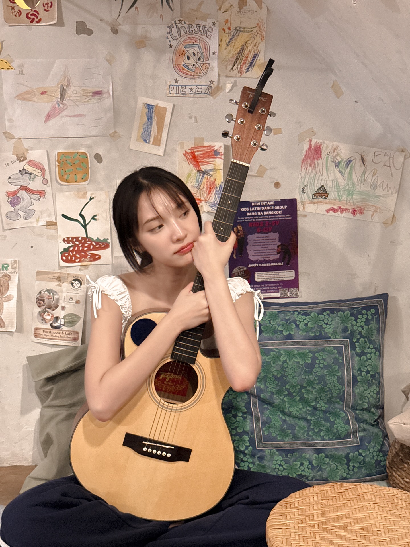 แจน -  พลอยชมพู ศุภทรัพย์