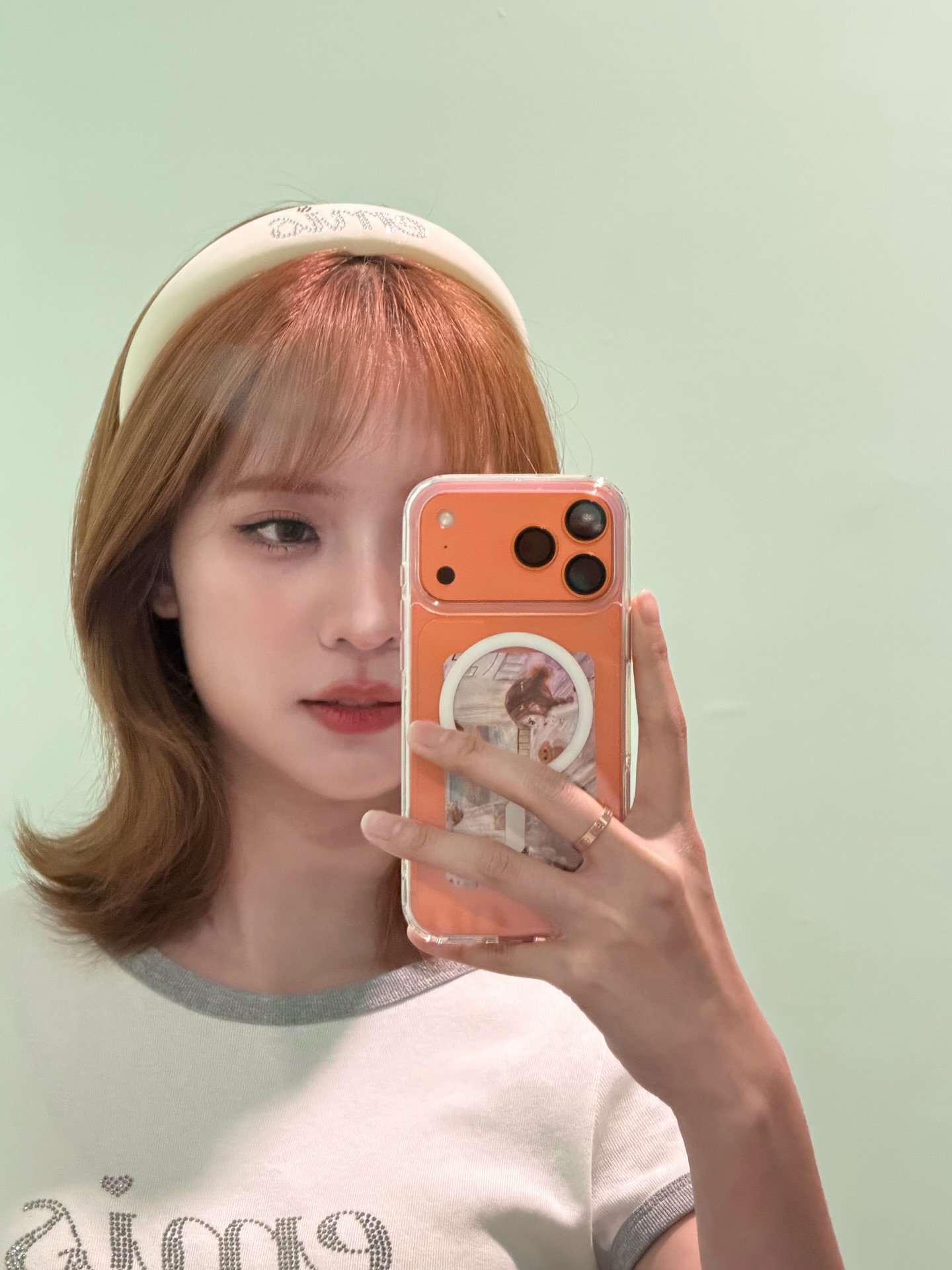 แจน -  พลอยชมพู ศุภทรัพย์