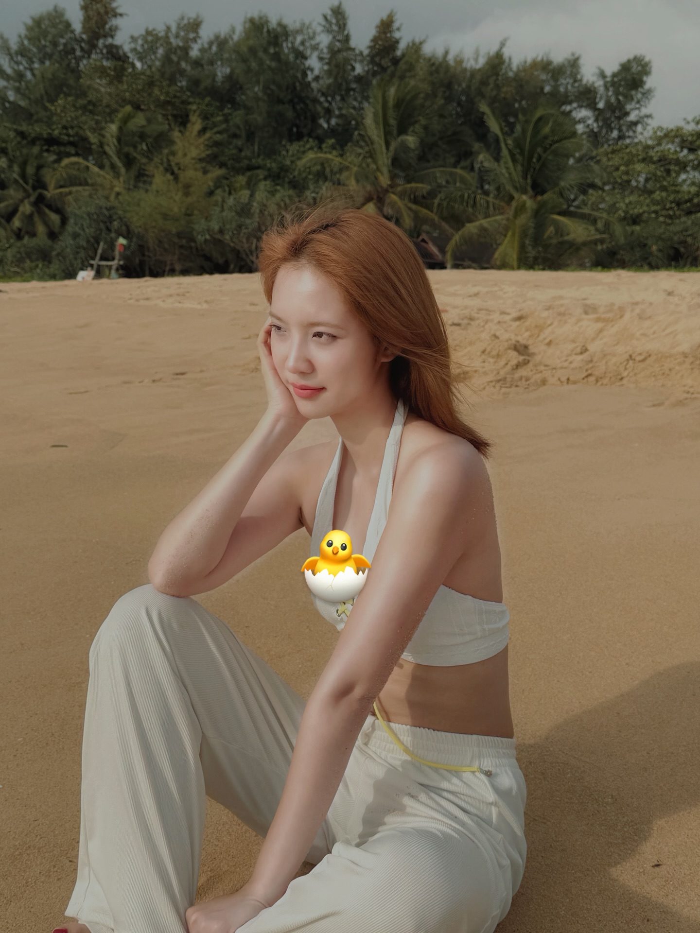 แจน -  พลอยชมพู ศุภทรัพย์