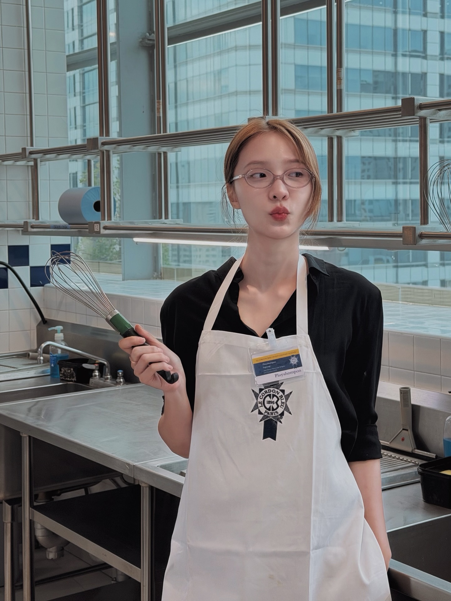 แจน -  พลอยชมพู ศุภทรัพย์