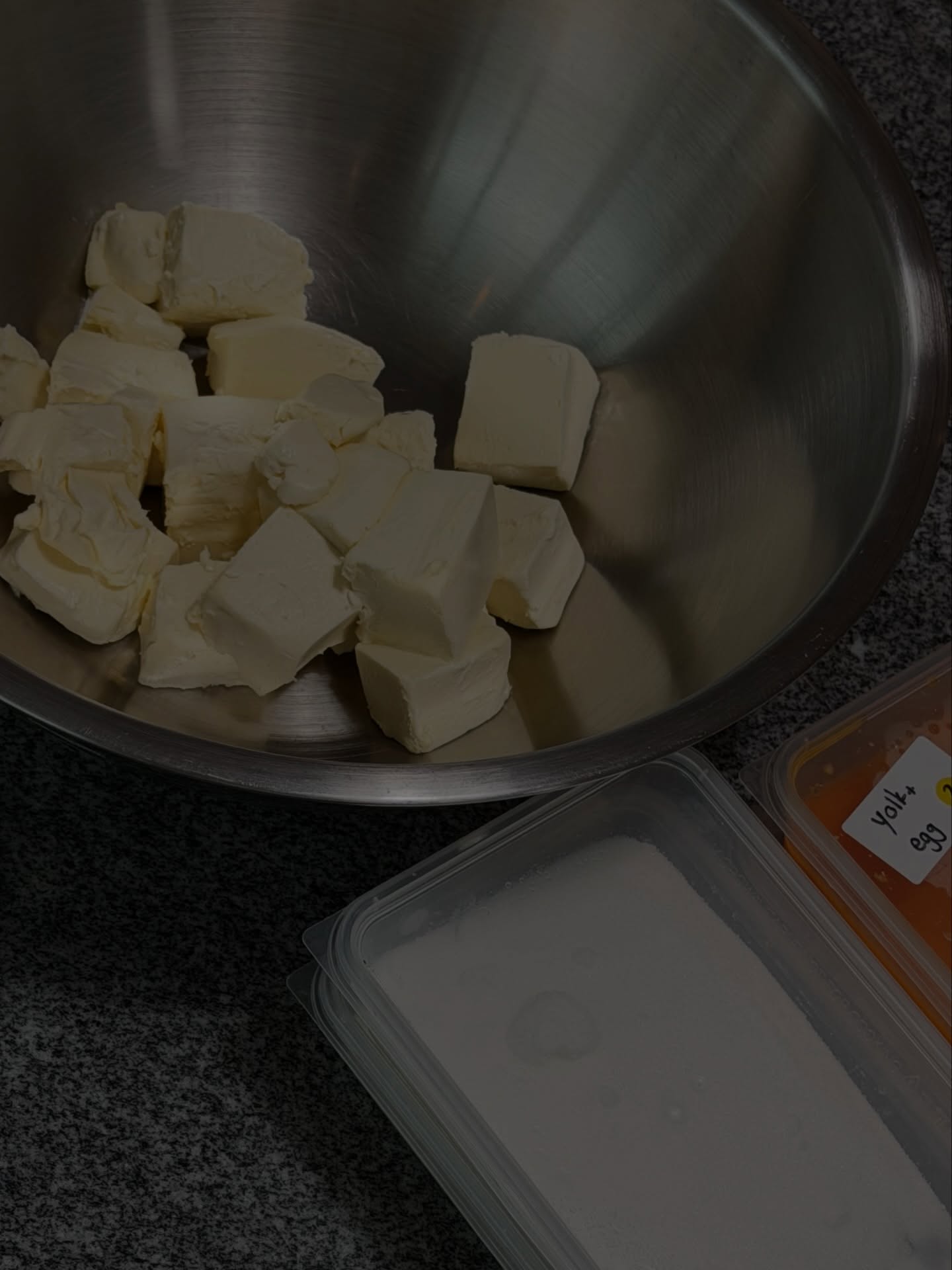 แจน -  พลอยชมพู ศุภทรัพย์