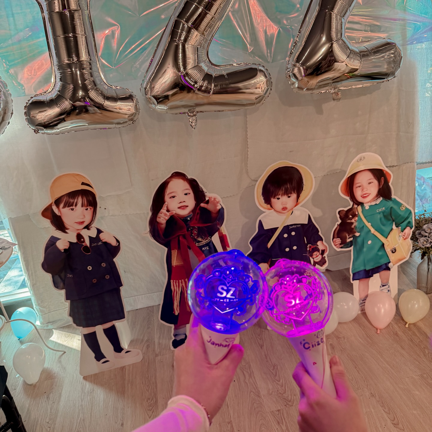 แจน -  พลอยชมพู ศุภทรัพย์