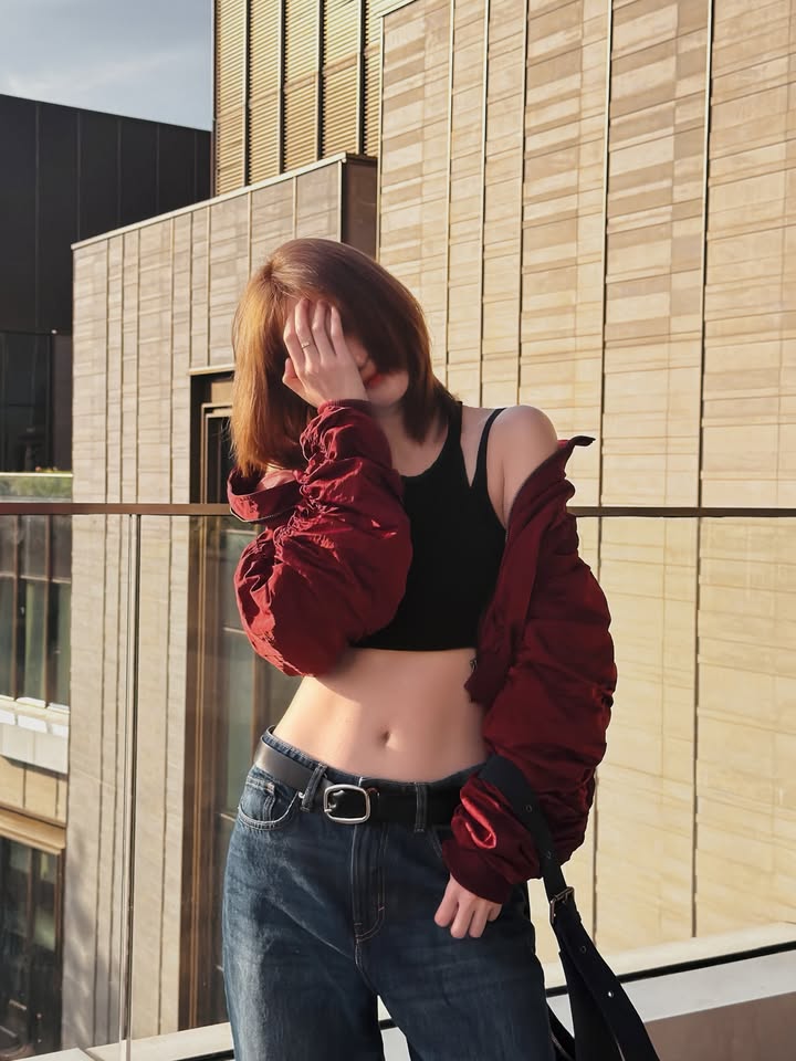 แจน -  พลอยชมพู ศุภทรัพย์