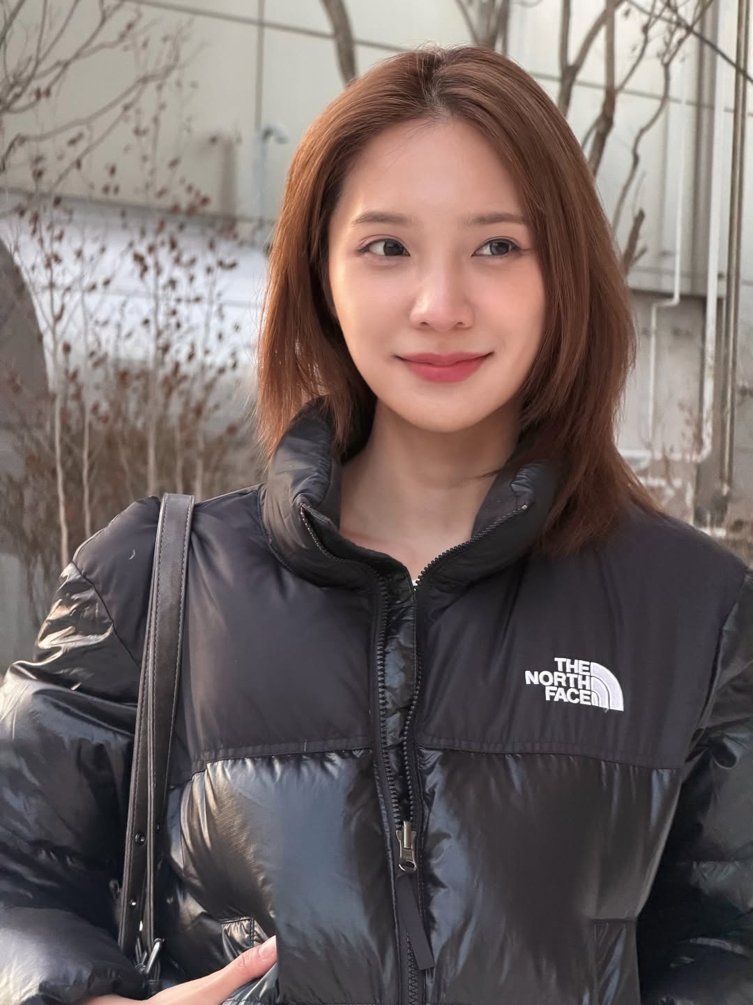 แจน -  พลอยชมพู ศุภทรัพย์