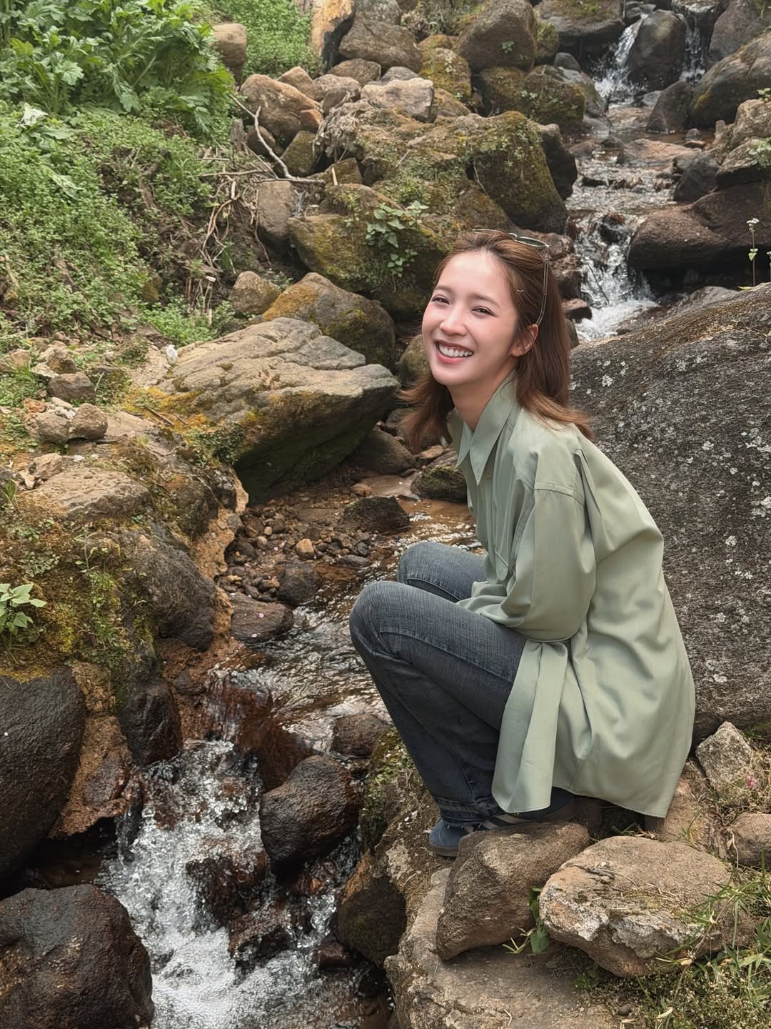 แจน -  พลอยชมพู ศุภทรัพย์