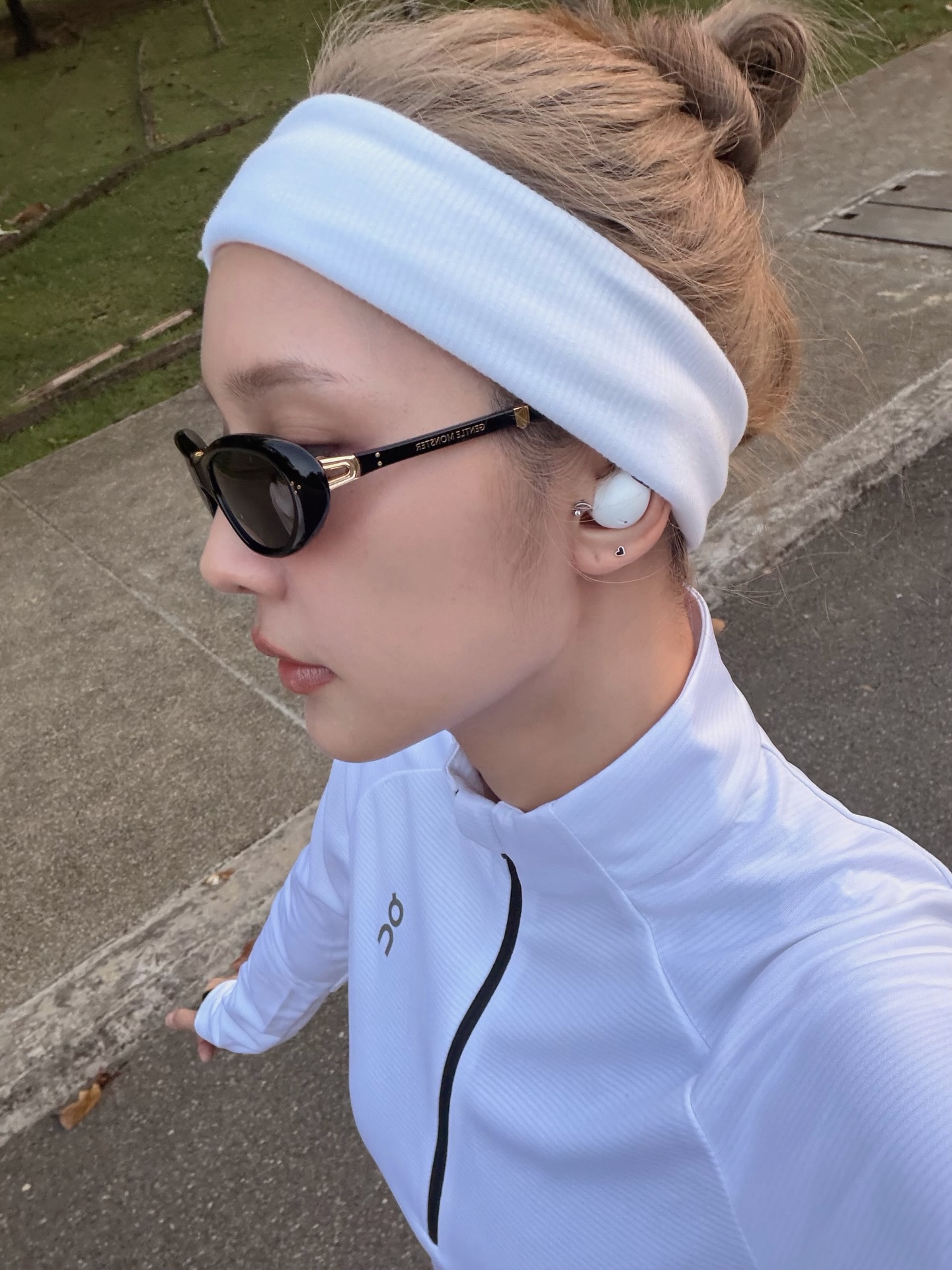 แจน -  พลอยชมพู ศุภทรัพย์