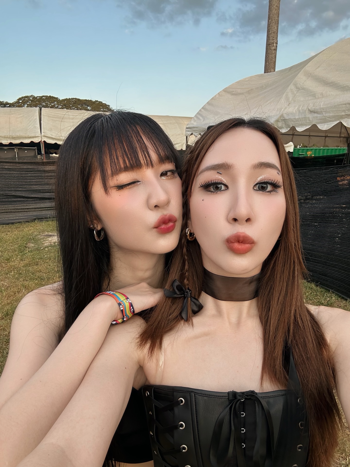 แจน -  พลอยชมพู ศุภทรัพย์