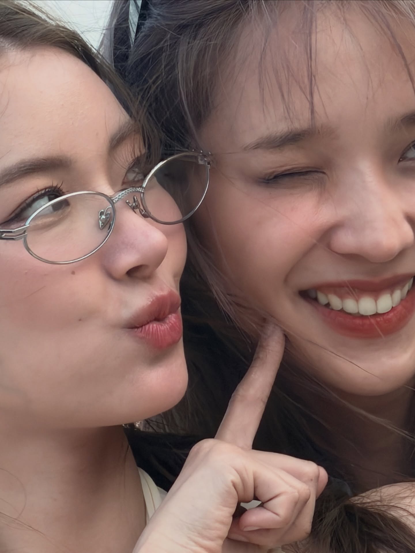 แจน -  พลอยชมพู ศุภทรัพย์