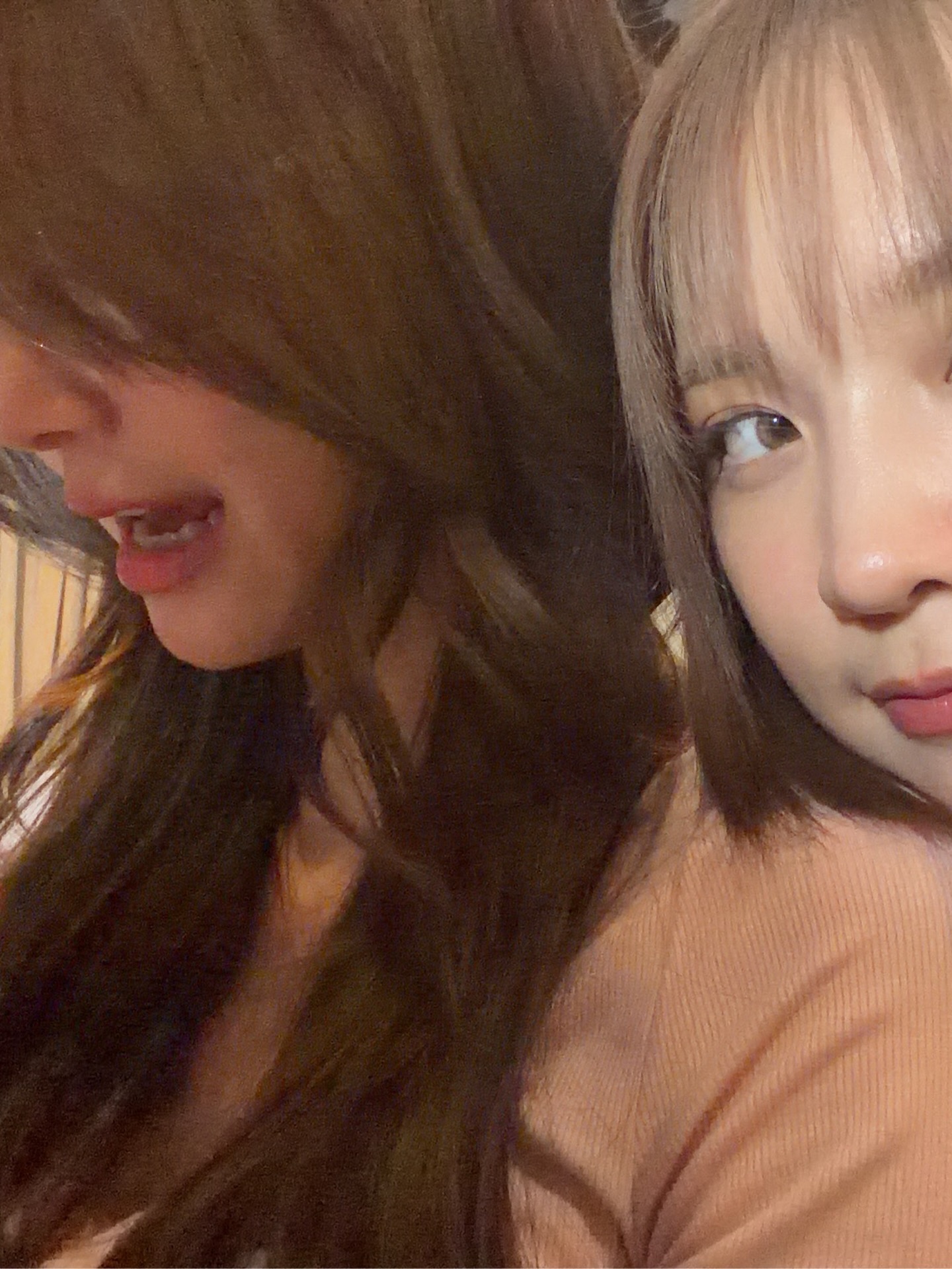 แจน -  พลอยชมพู ศุภทรัพย์