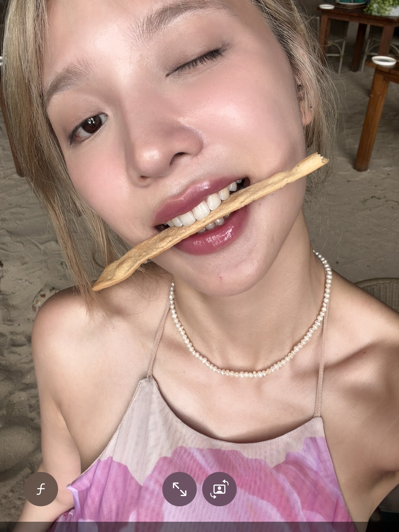 แจน -  พลอยชมพู ศุภทรัพย์