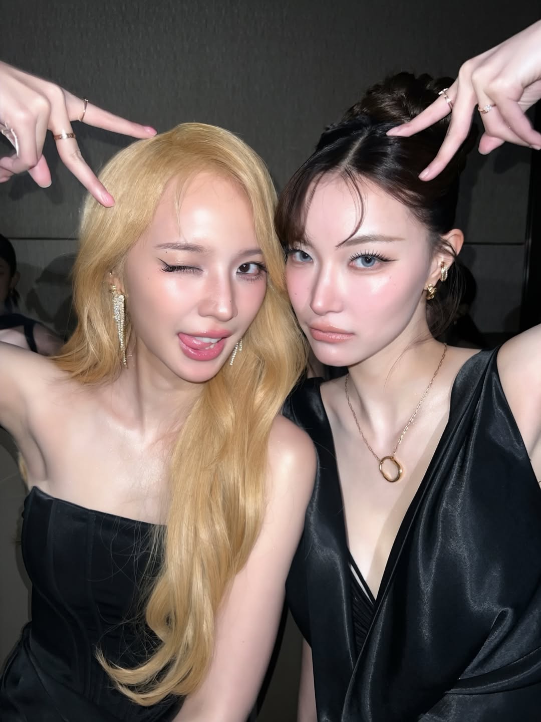 แจน -  พลอยชมพู ศุภทรัพย์