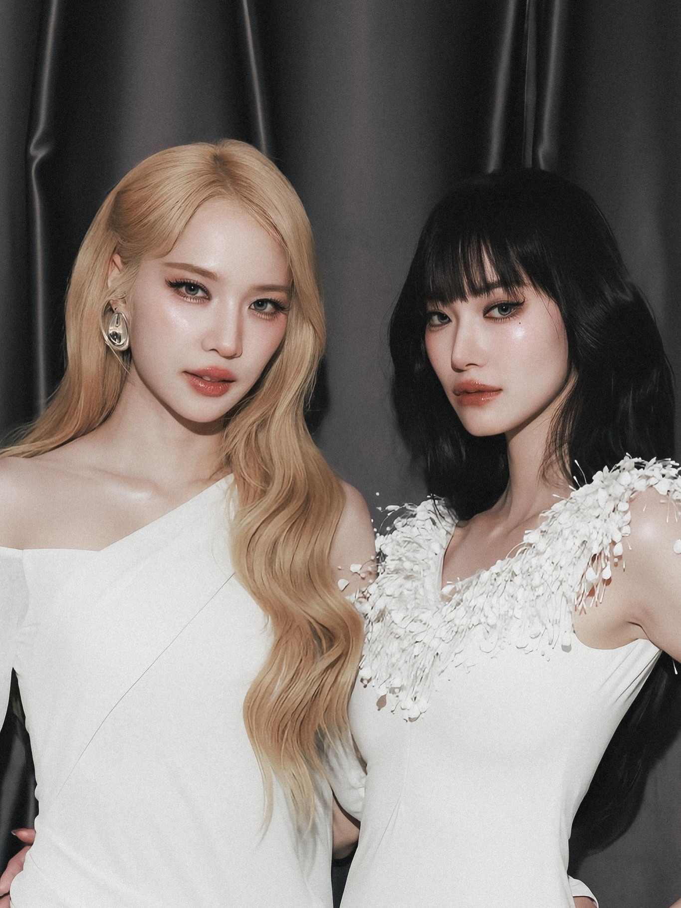 แจน -  พลอยชมพู ศุภทรัพย์