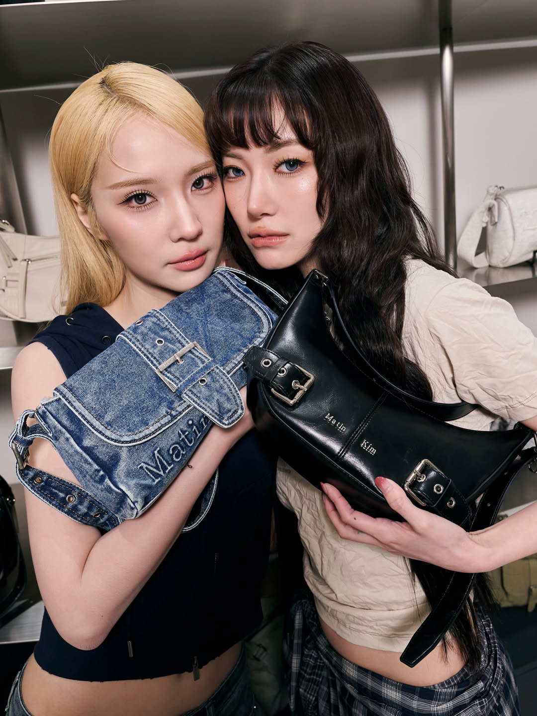 แจน -  พลอยชมพู ศุภทรัพย์