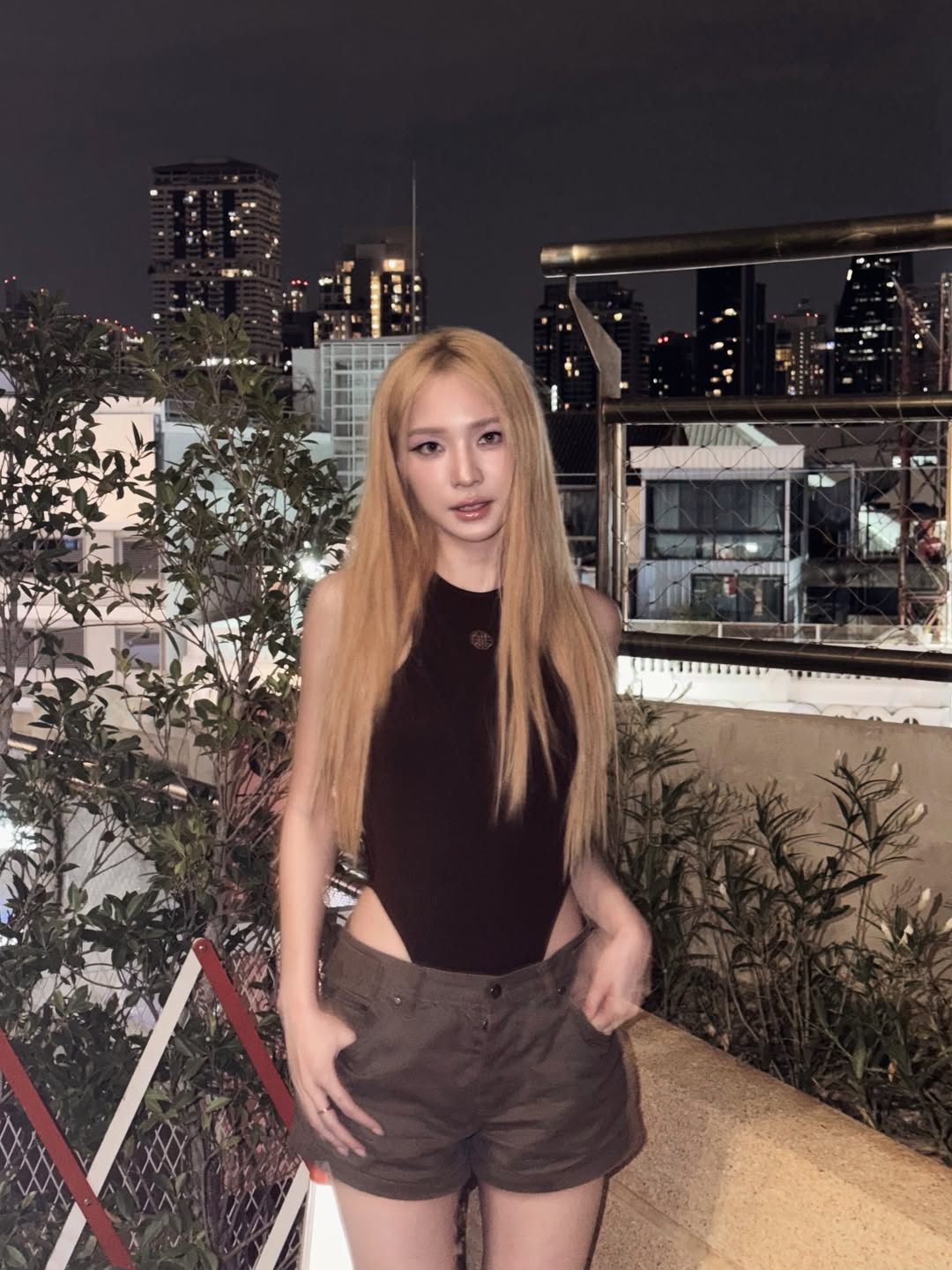 แจน -  พลอยชมพู ศุภทรัพย์