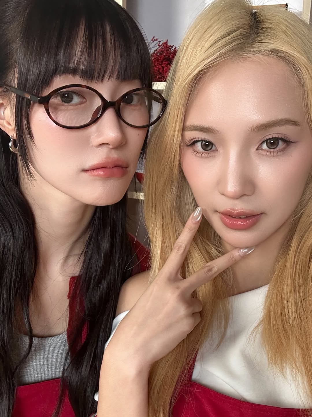 แจน -  พลอยชมพู ศุภทรัพย์