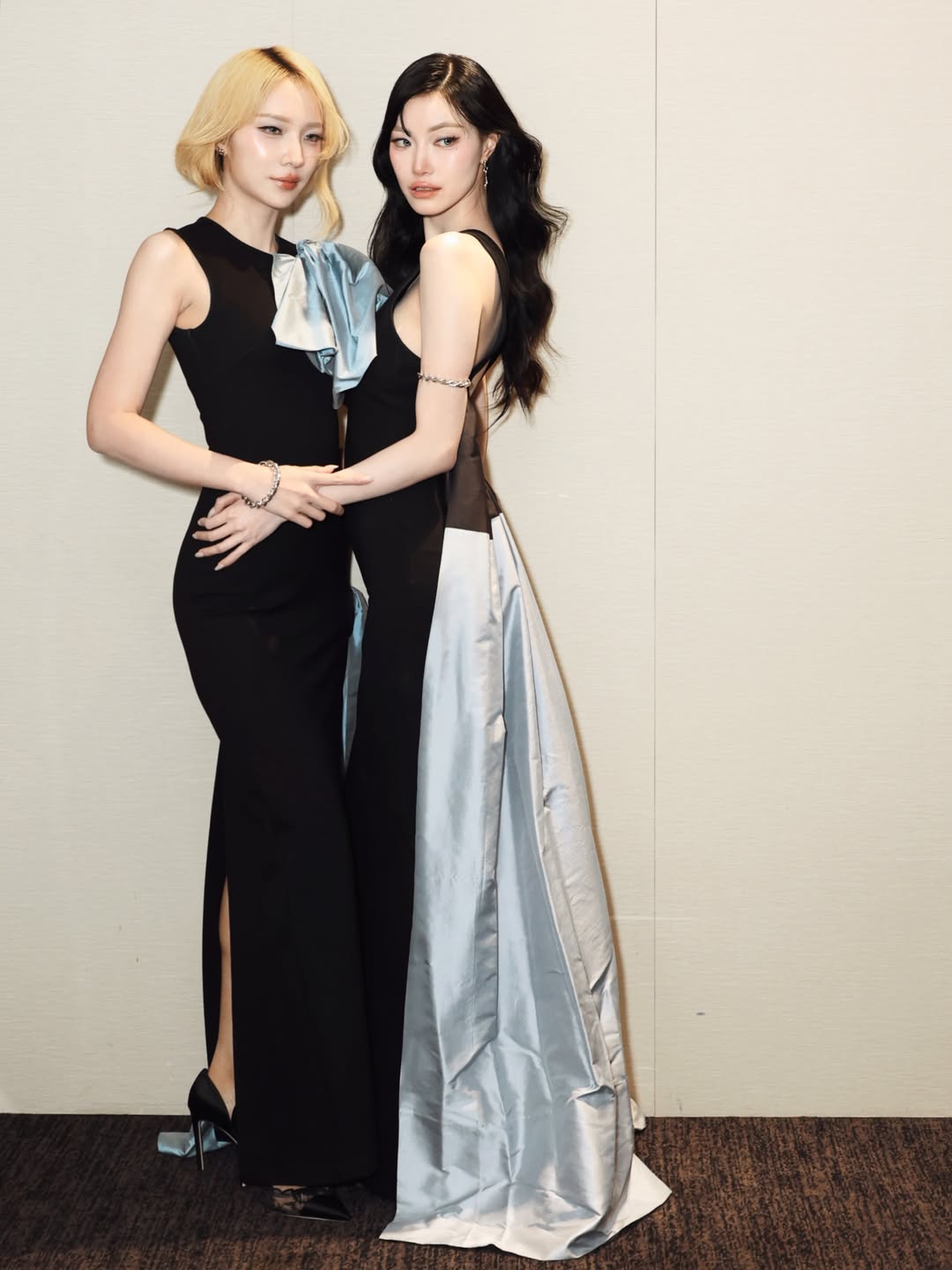 แจน -  พลอยชมพู ศุภทรัพย์