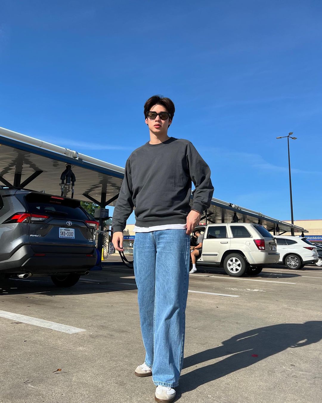 พีค - ภีมพล พาณิชย์ธำรง