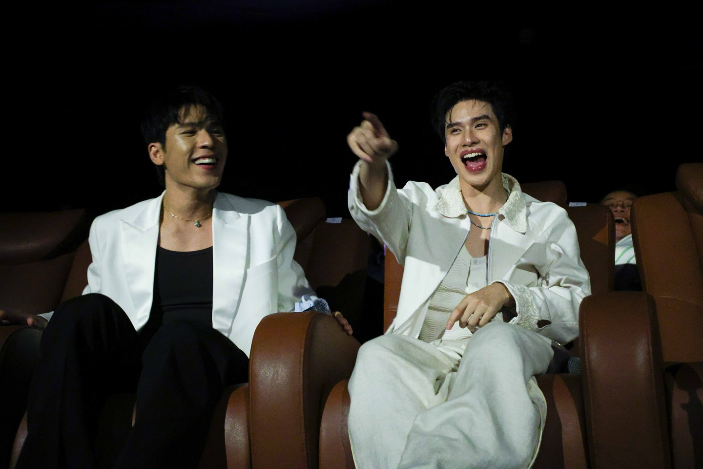 พีค - ภีมพล พาณิชย์ธำรง