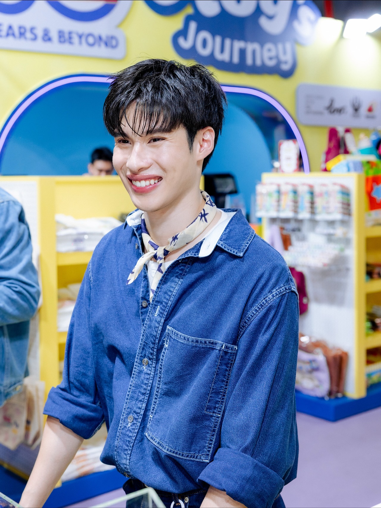 พีค - ภีมพล พาณิชย์ธำรง