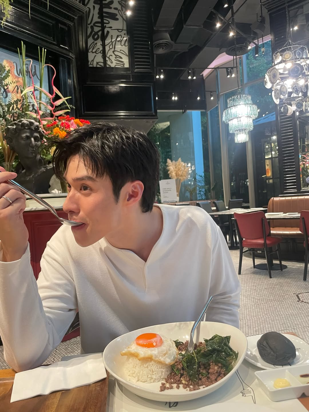 พีค - ภีมพล พาณิชย์ธำรง